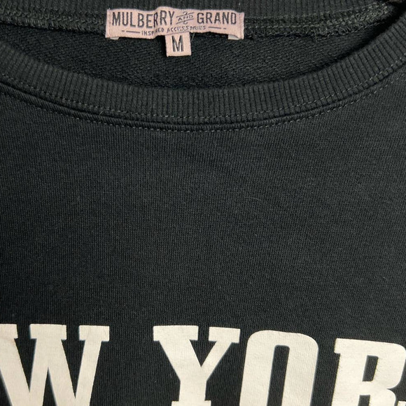 MULBERRY & GRAND Black NEW YORK Rainbow Striped Long Sleeve Size Medium - Picture 3 of 4